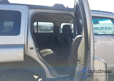 2006 Hummer H3 Suv из США, поврежденный, VIN 5GTDN136668115732